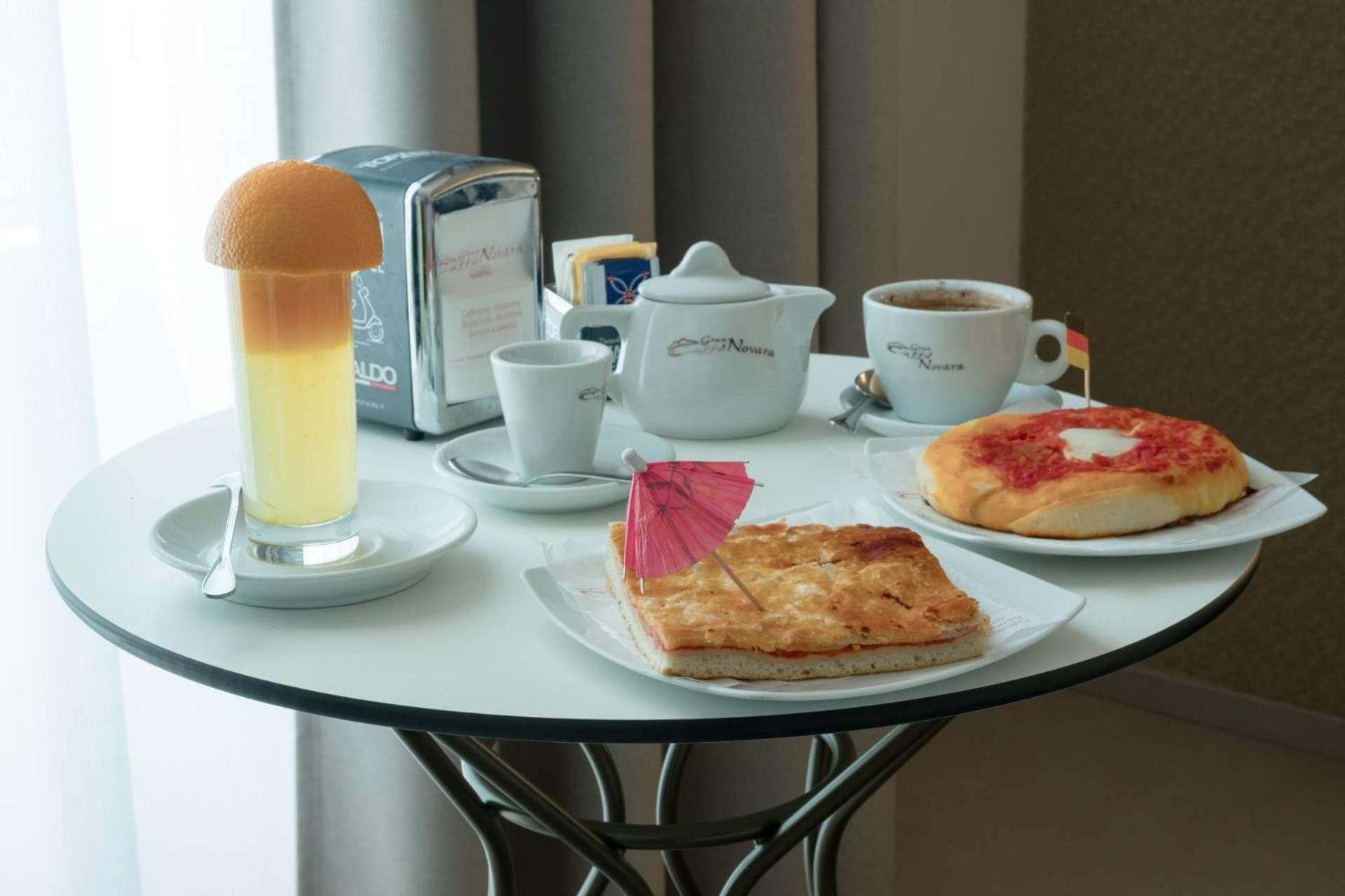 B&B Il Divino Naples Luaran gambar